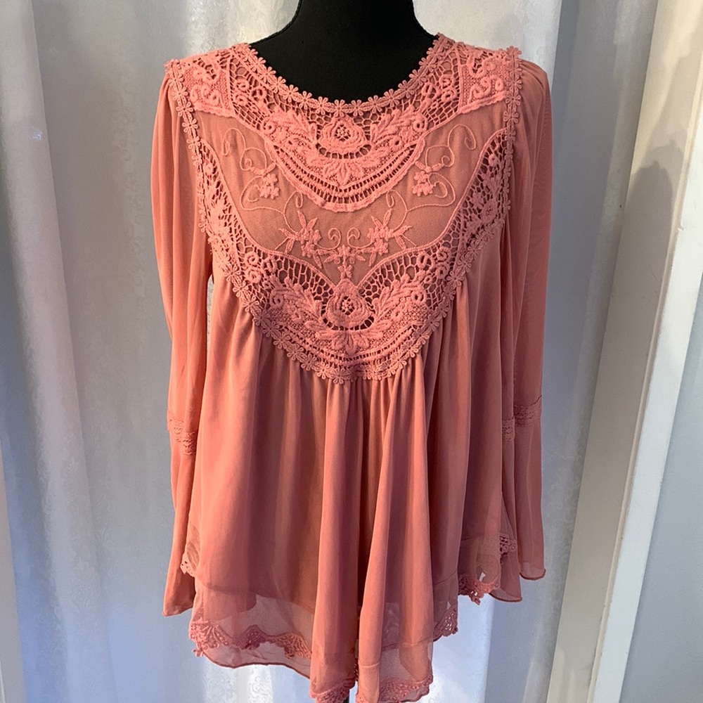 INDIGO THREAD COMPANY Lace Blouse Sz: S
